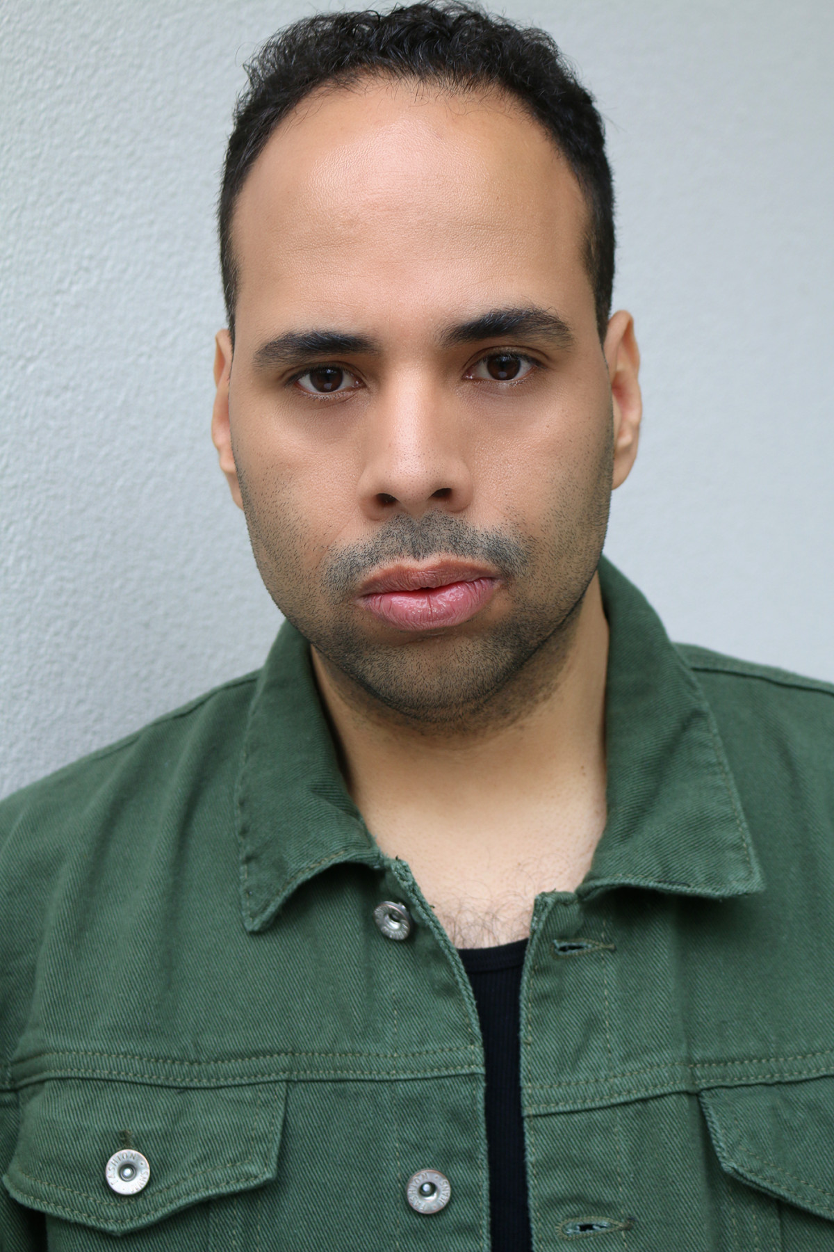 Headshot Model look